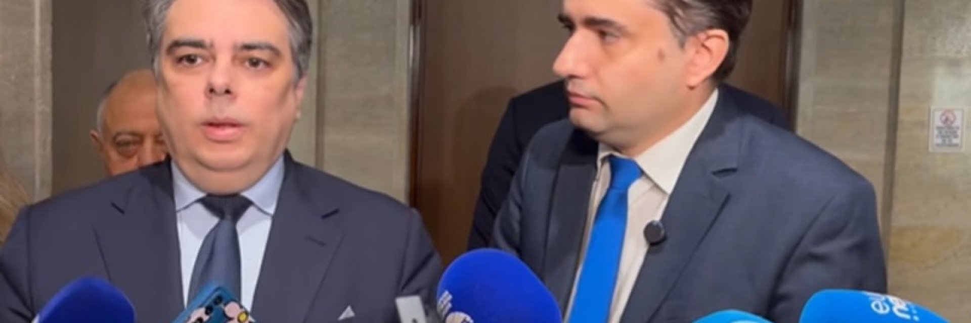 Асен Василев: Събрахме подписи за оставката на председателя на КПК Антон Славчев