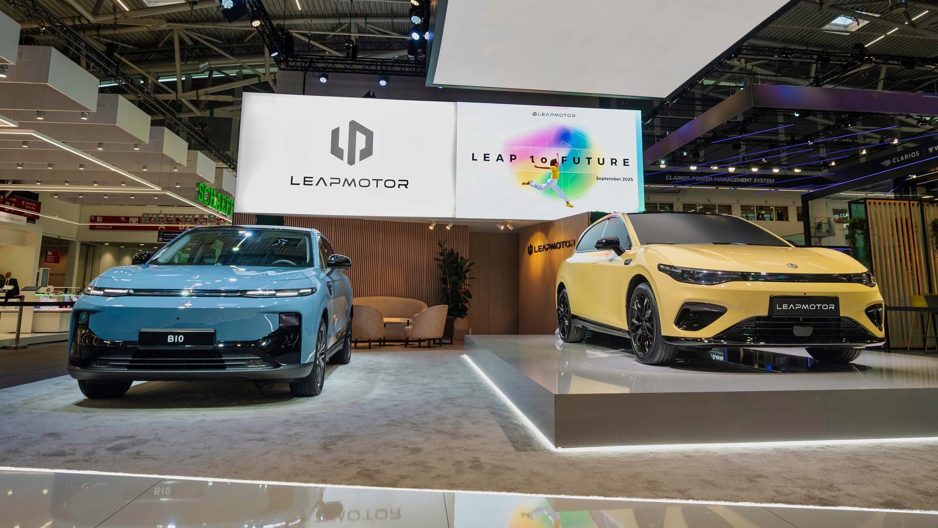 Leapmotor B10 и Leapmotor B05