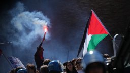Протестиращи поискаха Италия да бойкотира мача с Израел заради Газа