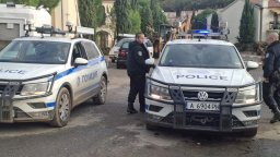 Заловиха първите мародери след потопа 