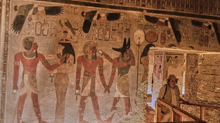 Египет отвори гробницата на фараона Аменхотеп Трети