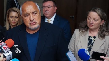 Борисов: Законопроектът за "Лукойл" е застраховка за България