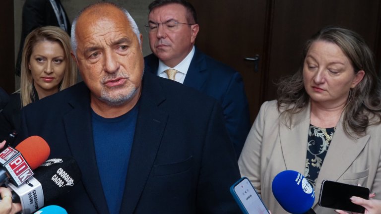 Борисов: Законопроектът за "Лукойл" е застраховка за България