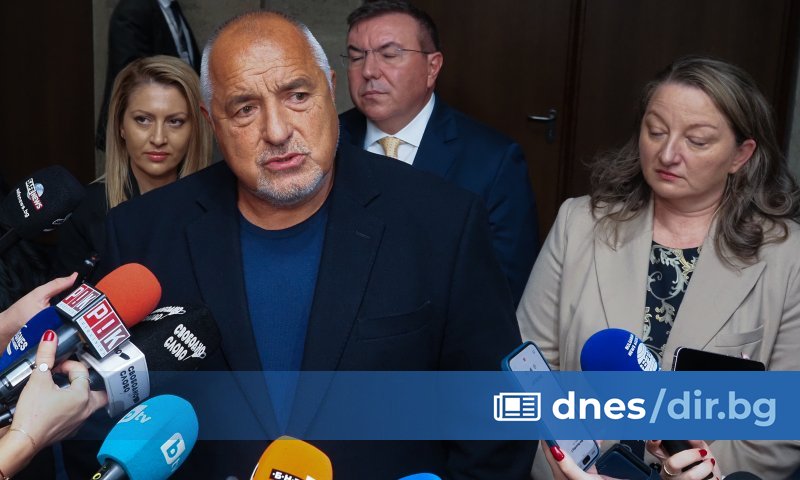 Бойко Борисов предложи на столичния кмет Васил да внесе в