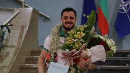 Карлос Насар за снимката с Пеевски: Направих компромис за бъдещето на федерацията
