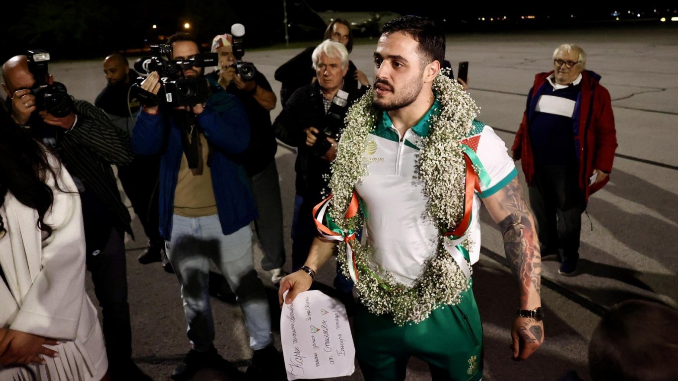 Олимпийският вицешампион по борба Магомед Насар наруши мълчанието относно актуалните