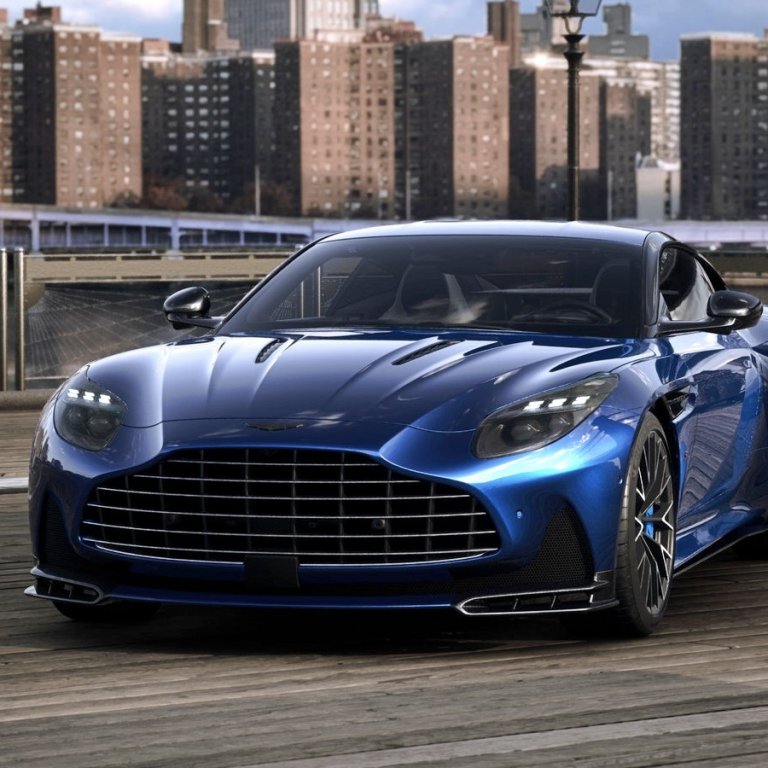 Aston Martin DB12 S е достоен да бъде новата кола на следващия Джеймс Бонд
