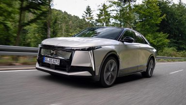 DS N°8 изминава над 450 км по магистрала без допълнително зареждане