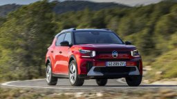 Citroen мотивира потребителите да изберат електрически автомобил