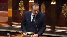 Франция въвежда внезапни тестове за наркотици сред висши държавни служители