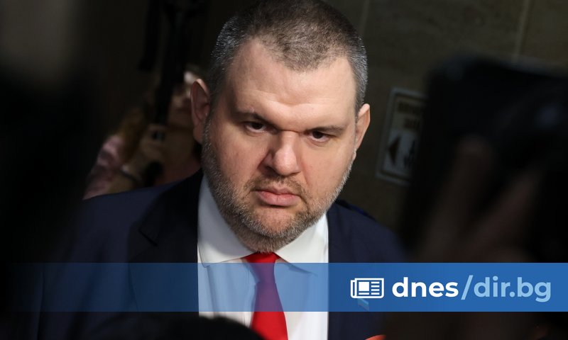 Лидерът на ДПС-НН Делян Пеевски е готов да се включи