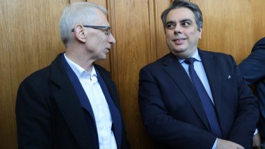 Николай Денков: С ДБ сме много далеч от това да бъдем една партия, ние сме центристи