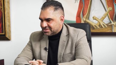 Показно убийство в Кипър: Застреляха футболен президент пред дома му