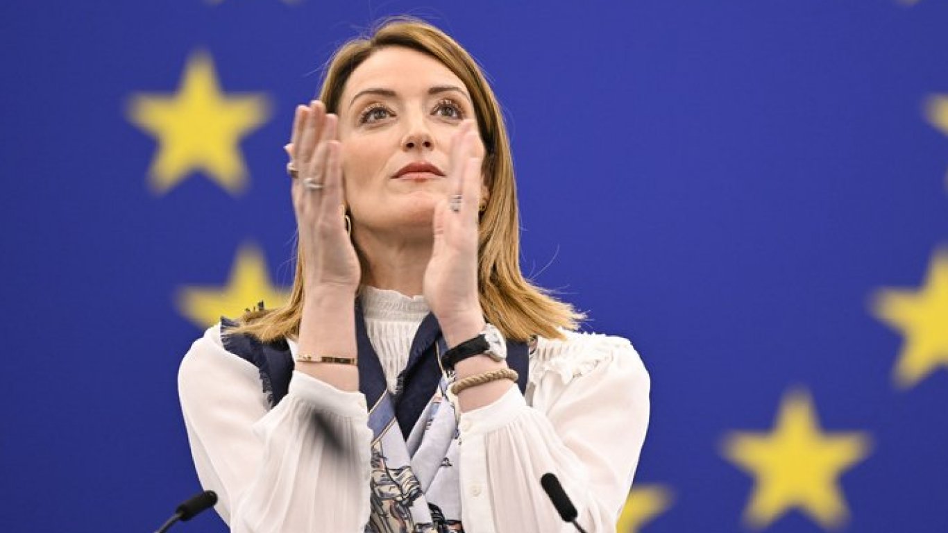 Председателят на ЕП Роберта Мецола: Иран ще бъде свободен, Европа трябва да действа