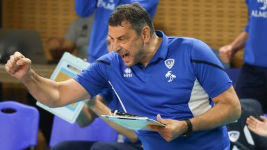 Волейболният "Левски" тръгна с драматична победа в Шампионска лига