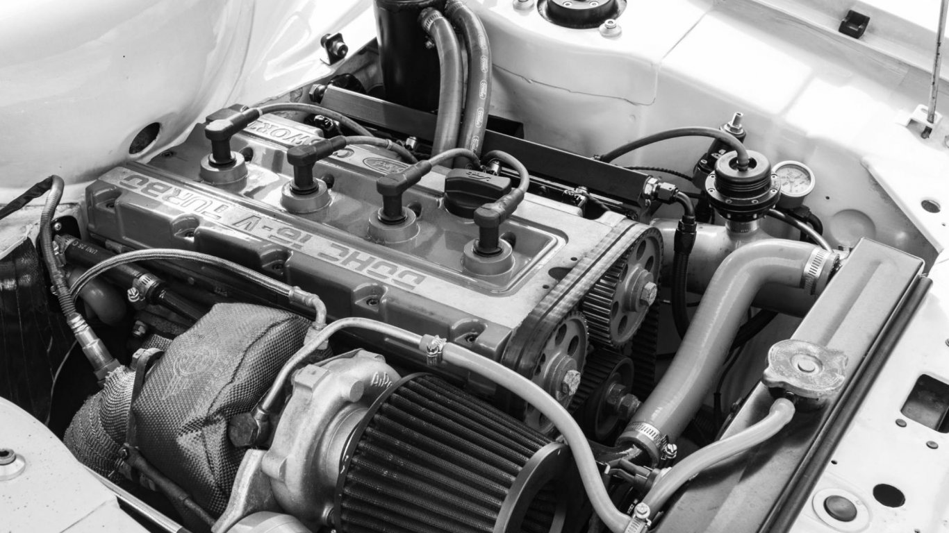 Малката част с голямо значение - как да изберете правилната запалителна свещ за автомобила си