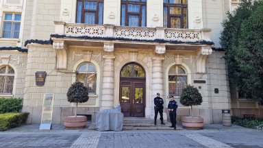 След акция на жандармерията: АДФИ установи нарушения по обществена поръчка в Пловдив