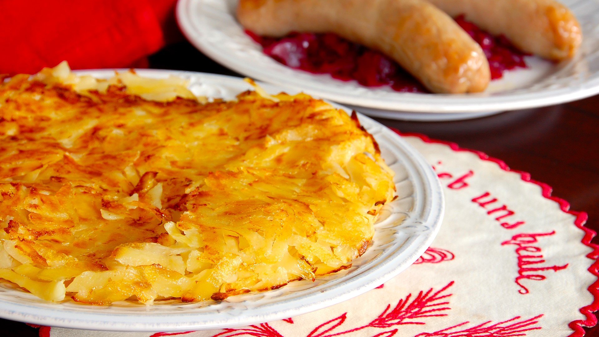 Запеканка от картофи с кисело зеле