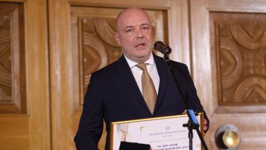 Лекар на годината за 2025 г. е проф. Николай Габровски (снимки)