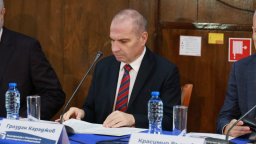 Гроздан Караджов: Румъния блокира новите мостове и фериботи при Русе