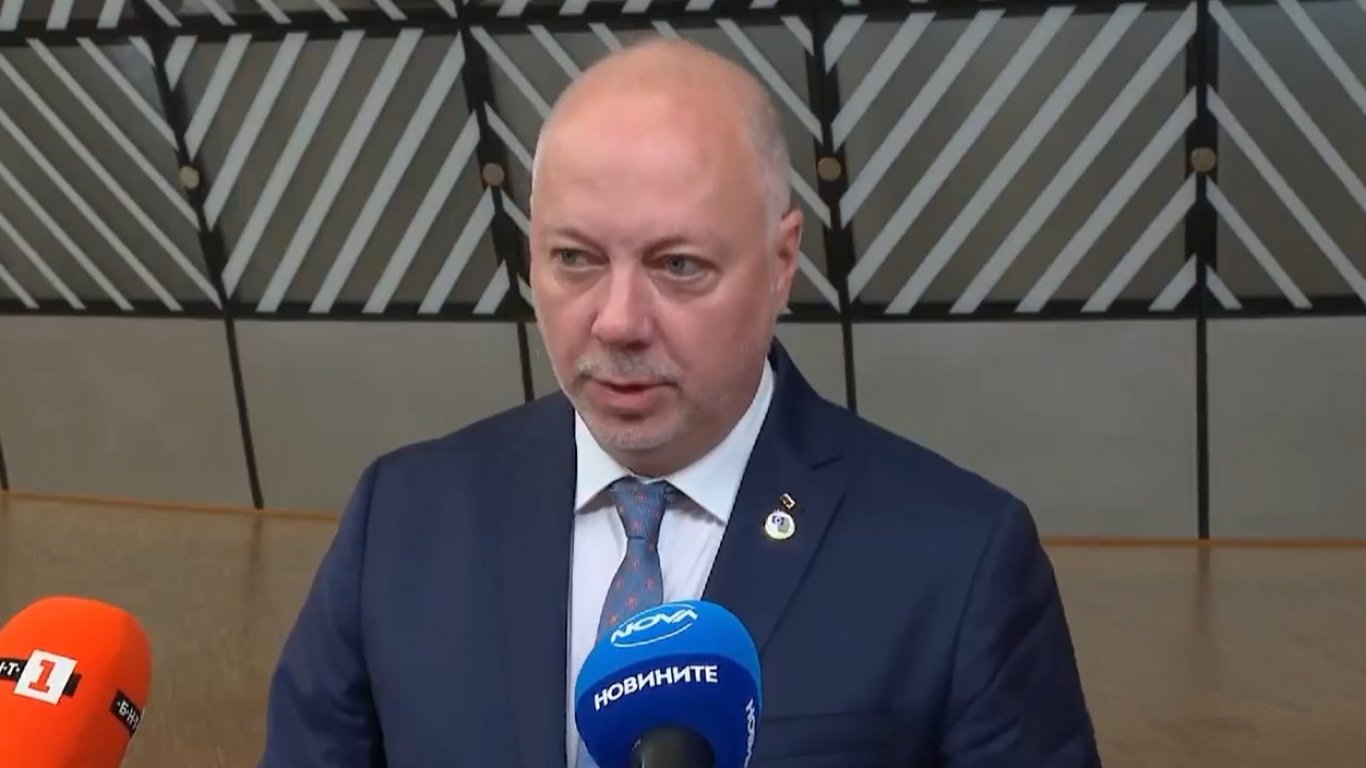 Желязков: "Лукойл Нефтохим" ще има финансови затруднения заради американските санкции