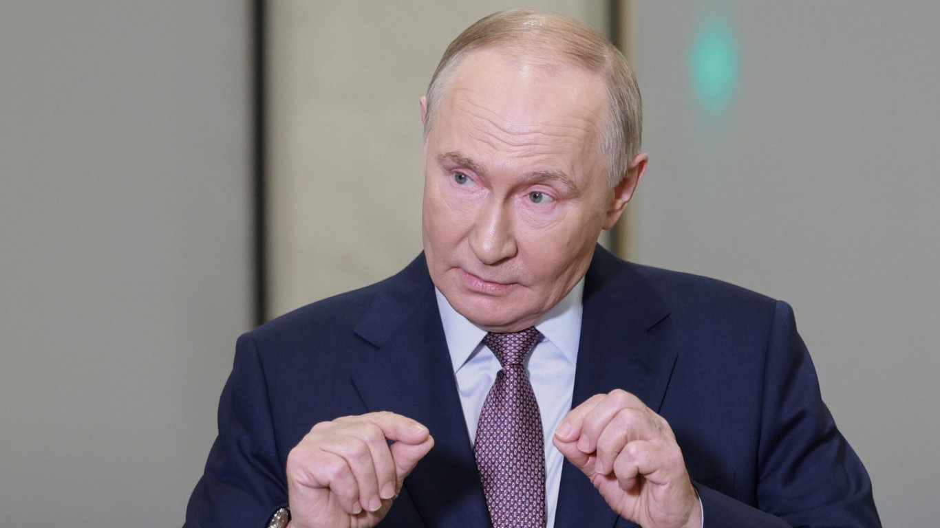 Путин: Санкциите са неприятелски акт, при удари с далекобойни оръжия ще има смазващ отговор