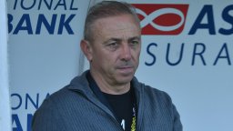 Илиан Илиев за новия селекционер: Последният човек, който мога да коментирам положително