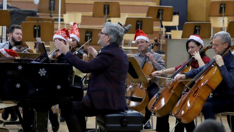 Как звучи приказката: "Петя и вълкът" в Първо студио на БНР