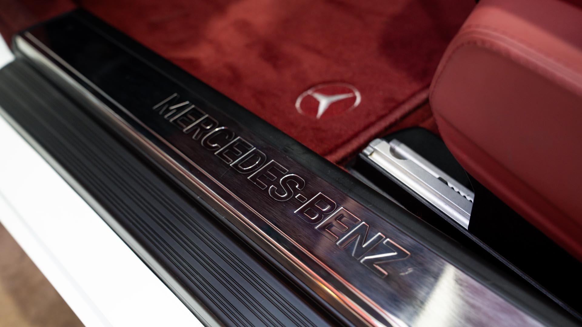 Mercedes-Benz S-Class W140 преобразен от Vilner