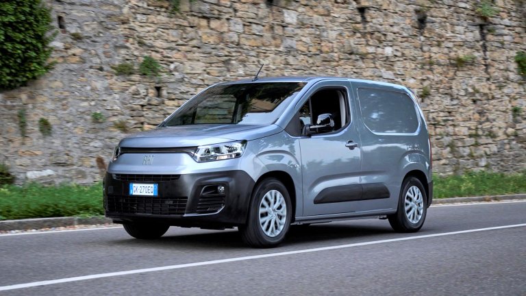 FIAT Doblò празнува 25 години със специална серия Anniversary Edition