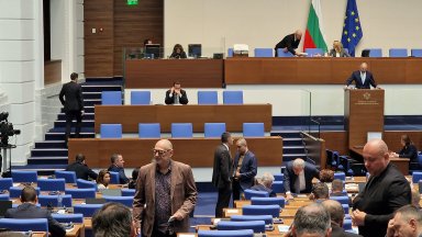 Парламентът даде повече власт на държавата за съдбата на "Лукойл"
