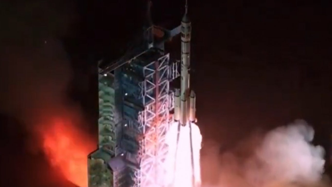 Китай прати безпилотна мисия до своята космическа станция