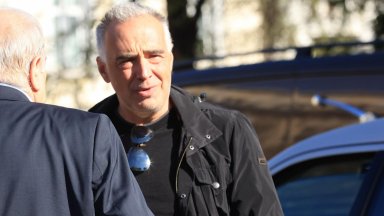 Антон Кутев: Президентът може да подаде оставка преди да назначи служебен премиер