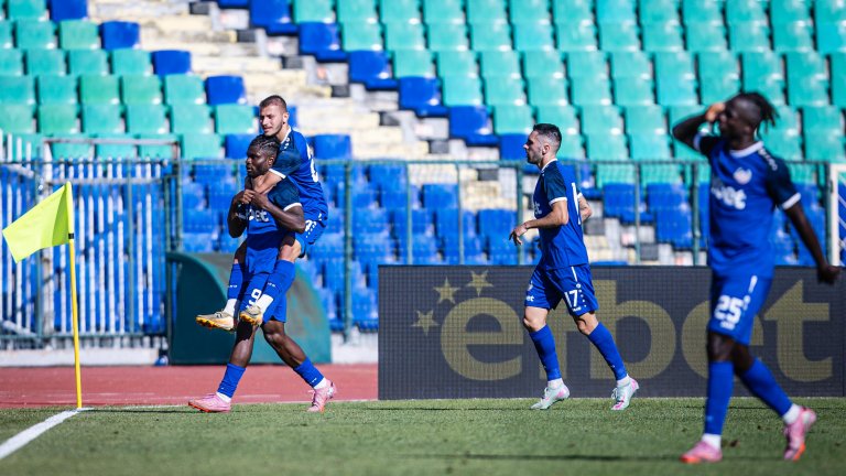 Визови проблеми за отбор от елита, четирима пропускат лагера в Турция