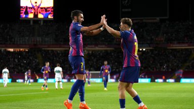 Барса стартира съвземането след Ел Класико с победа над новак