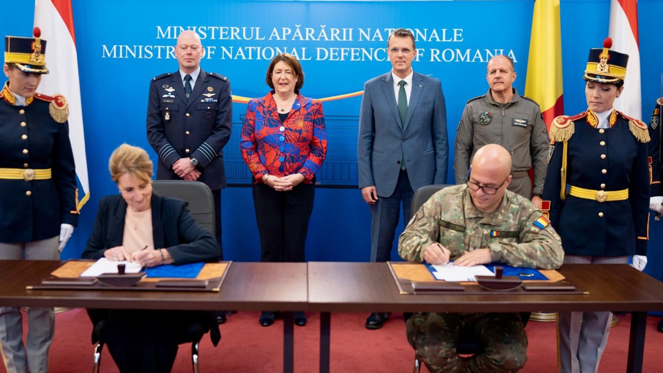 Румъния получава 18 употребявани изтребителя F-16 от Нидерландия за 1 евро