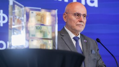 Управителят на БНБ с обръщение по повод въвеждането на еврото у нас (видео)