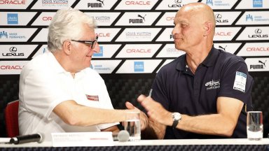 Купувачът на "Лукойл": Руският петрол ще намери пазари въпреки санкциите