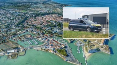 Млад мъж се вряза с кола в пешеходци на френски туристически остров