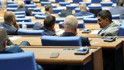 Парламентът отхвърли решение за одържавяването на "Лукойл"
