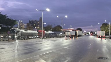 Блокадата на гръцките фермери падна, шофьори чакат отваряне на границата с България