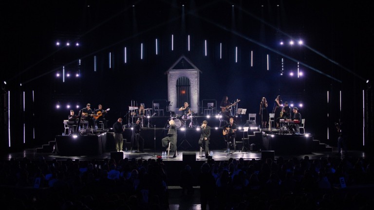 Молец разпродаде две дати в Зала 1 на НДК за предпремиерата на новия си албум "Параклис" 