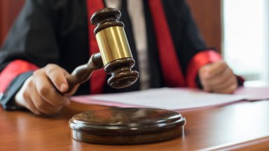 Съдът не върна на работа директора на строителния надзор във Варна