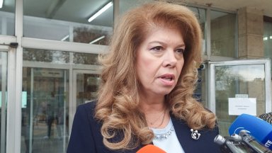 Йотова за "Лукойл": Не знаем откъде ще дойдат доставки и как да не се вдигат цените на горивата