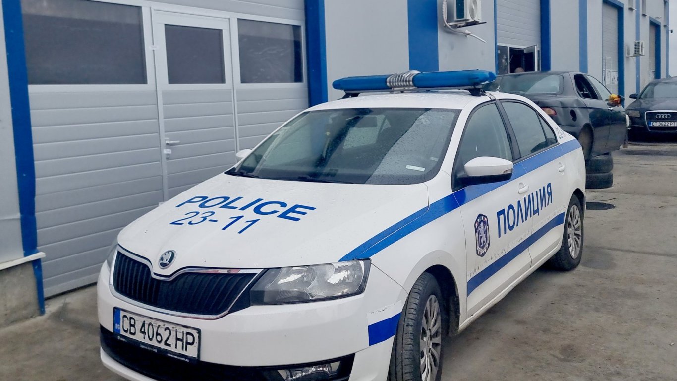 Задържаха четирима, източили 7 тона гориво от тръбопровод на "Лукойл" край Стара Загора