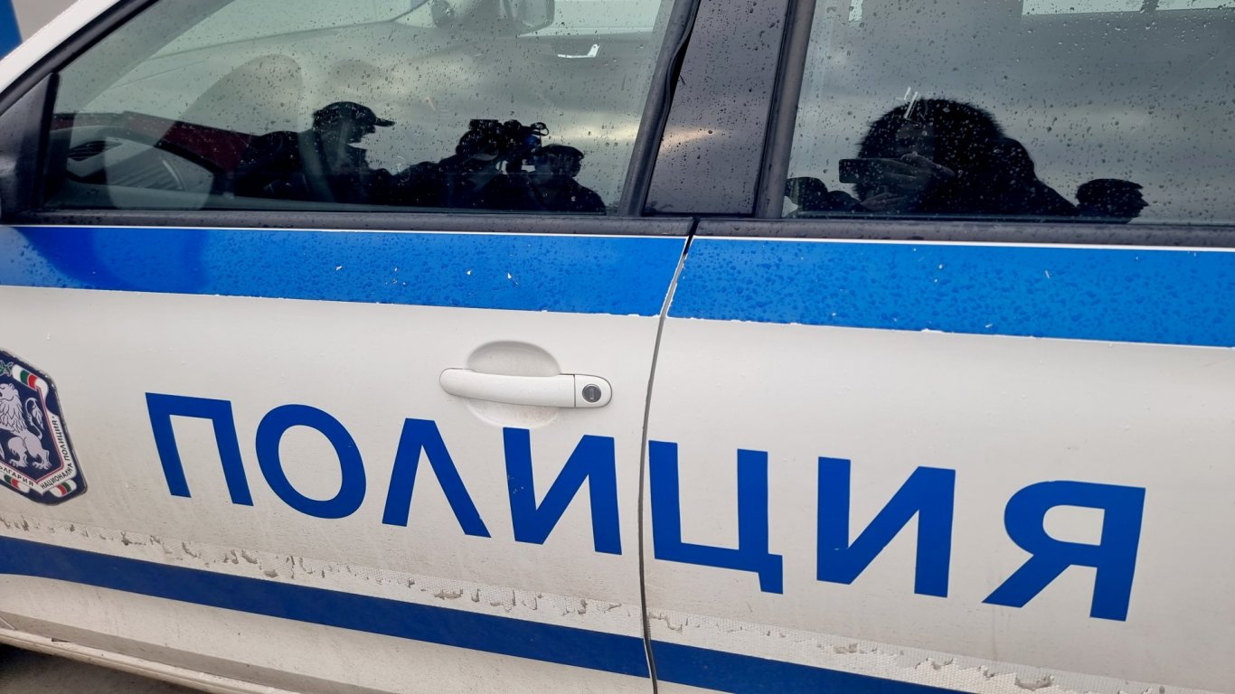Двама в нарушение, един в болница след катастрофа край Слънчев бряг