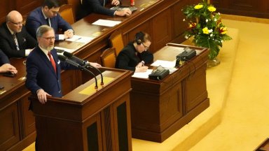 Правителството на Чехия подаде оставка месец след загубата на изборите