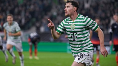 Нашите в Европа: Ференцварош - Лудогорец 3:1, точка на спора в Будапеща (на живо)