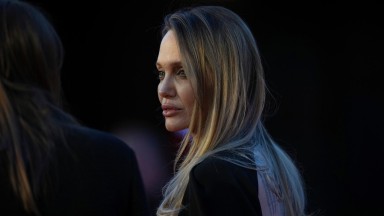 Анджелина Джоли от Украйна: Хората в Херсон живеят с опасността всеки ден