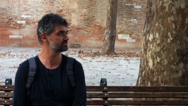 Виктор Попов отправя провокация към съвременния човек с "Водопадът на деветте дракона"